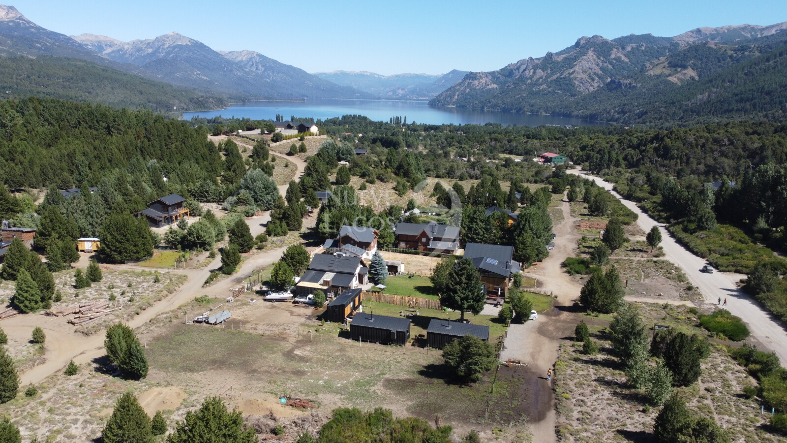 Venta lote en zona comercial frente a ruta 63 en Villa Lago Meliquina - 1