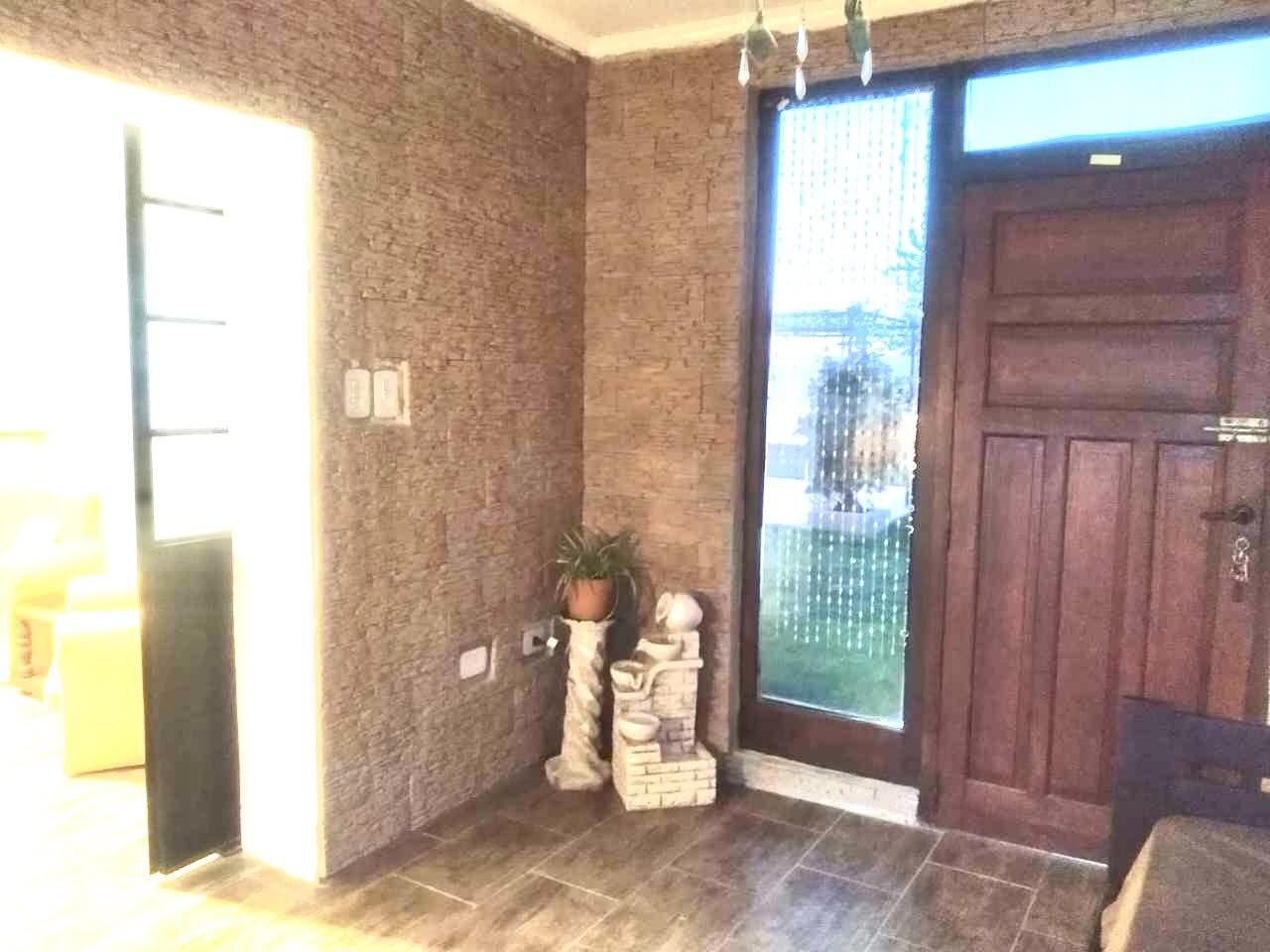 Casa quinta ubicada en calle Chascomús a 100 metros de la Ruta 3 - 4