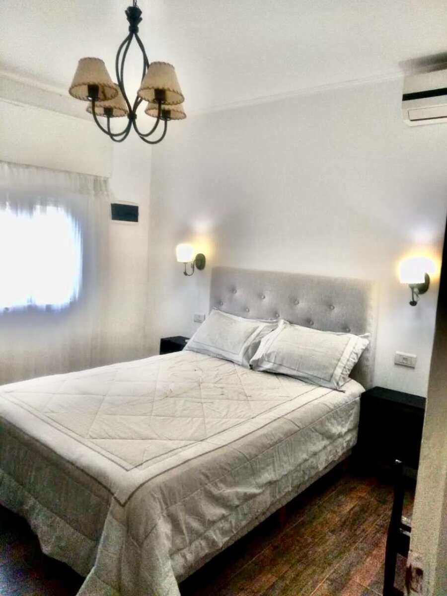 Casa quinta ubicada en calle Chascomús a 100 metros de la Ruta 3 - 11