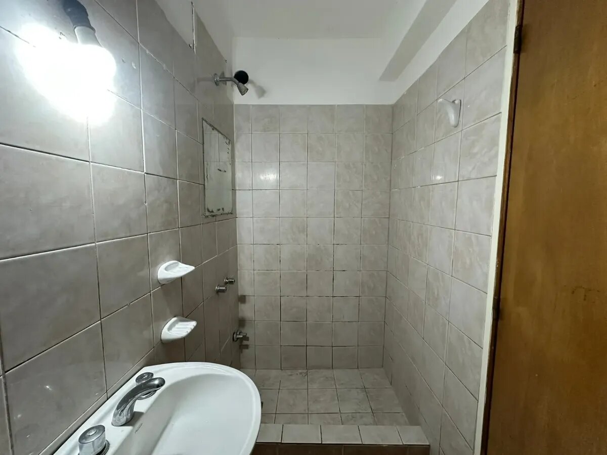 DEPARTAMENTO 2AMB. - 1ER PISO - 6