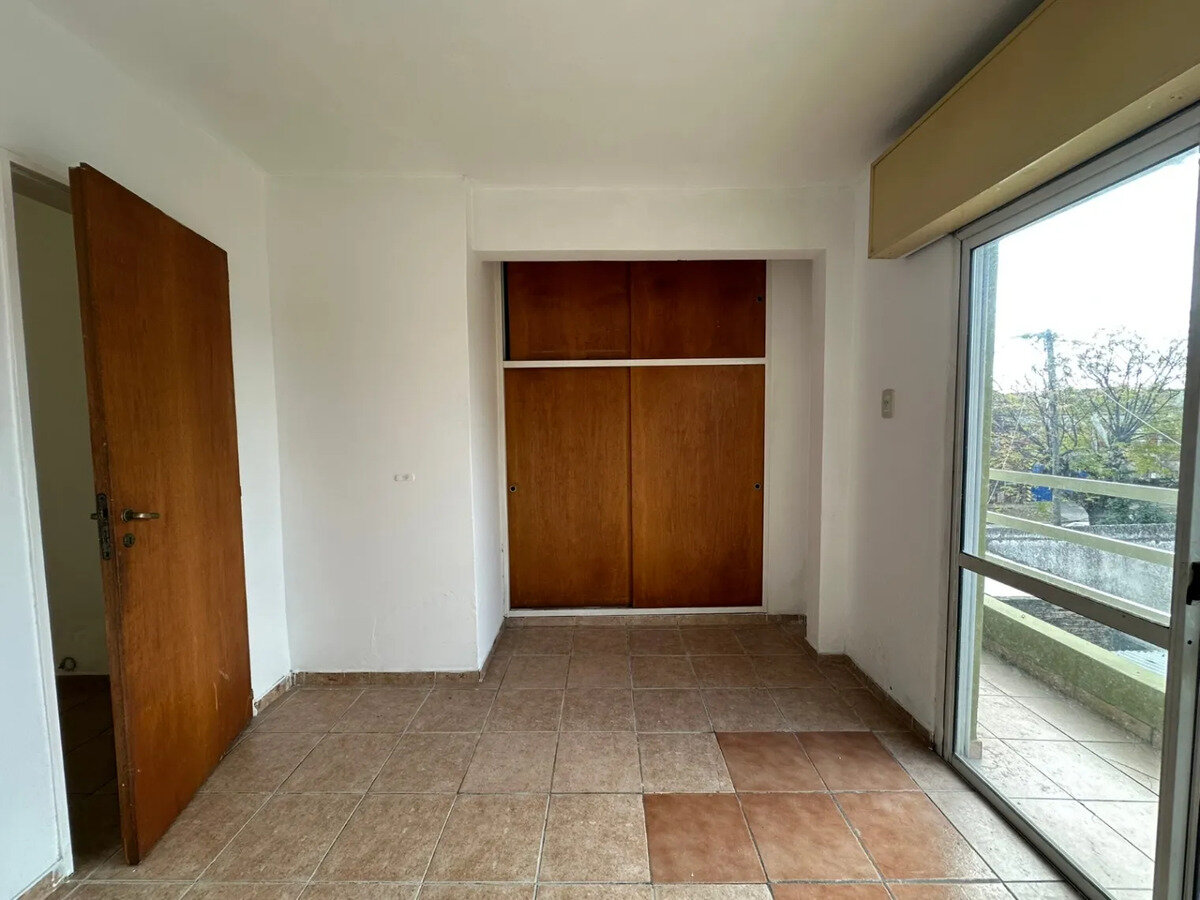 DEPARTAMENTO 2AMB. - 1ER PISO - 7