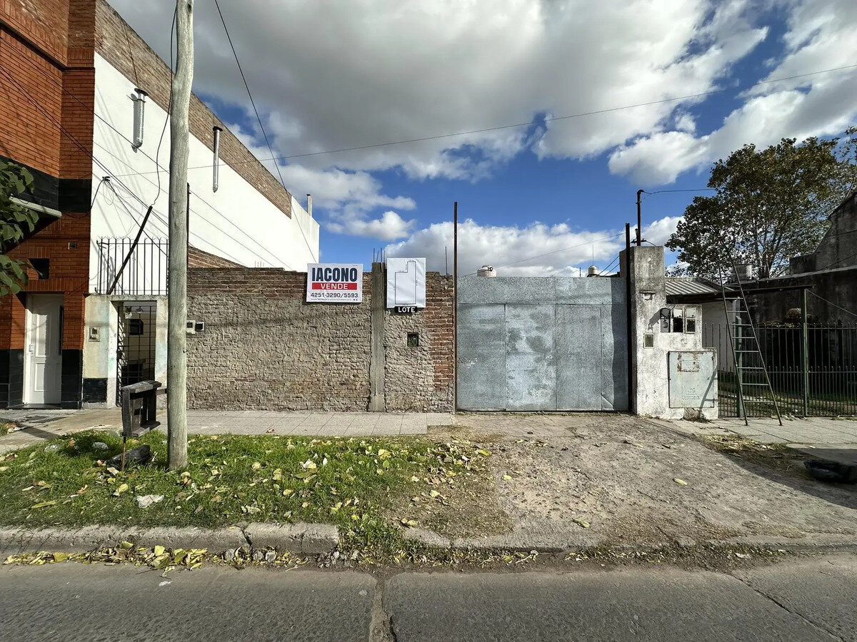 TERRENO DE 391m2 - 1
