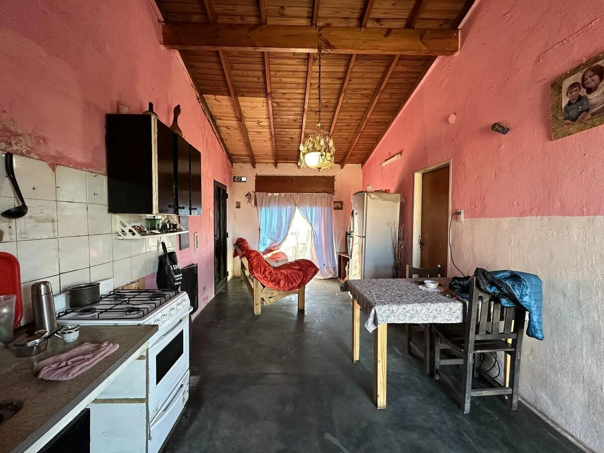 LOCALES COMERCIALES + DEPARTAMENTO + LOTE - 20