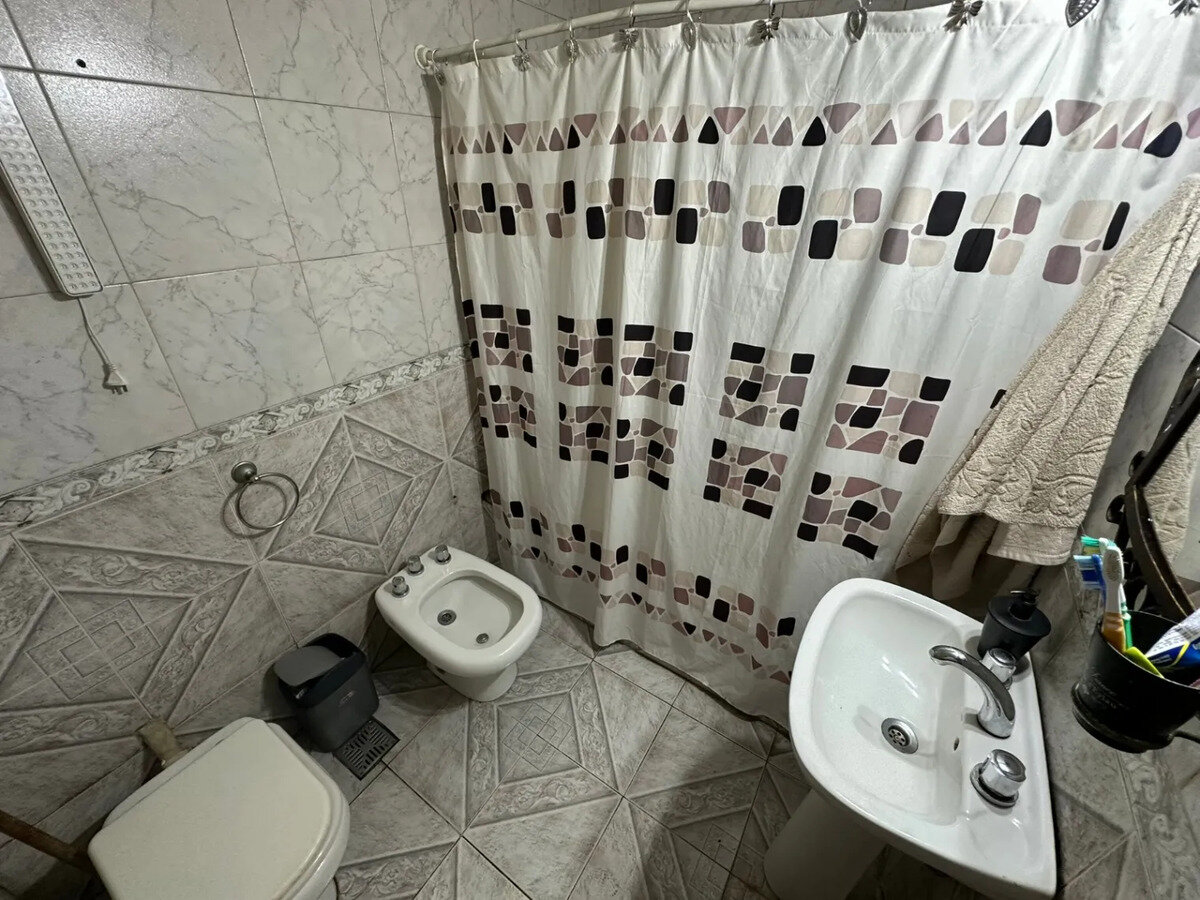 CASA CON GARAJE - 9