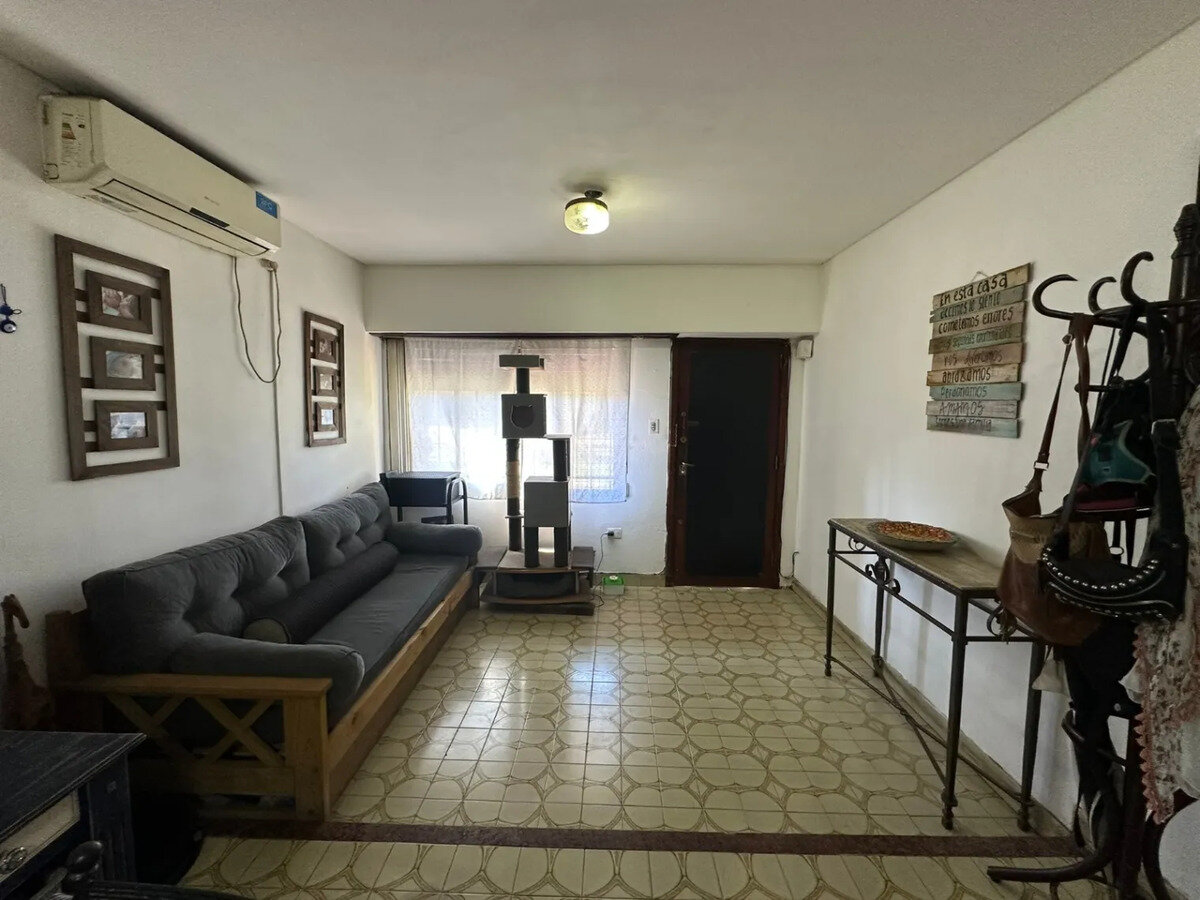 CASA CON GARAJE - 5