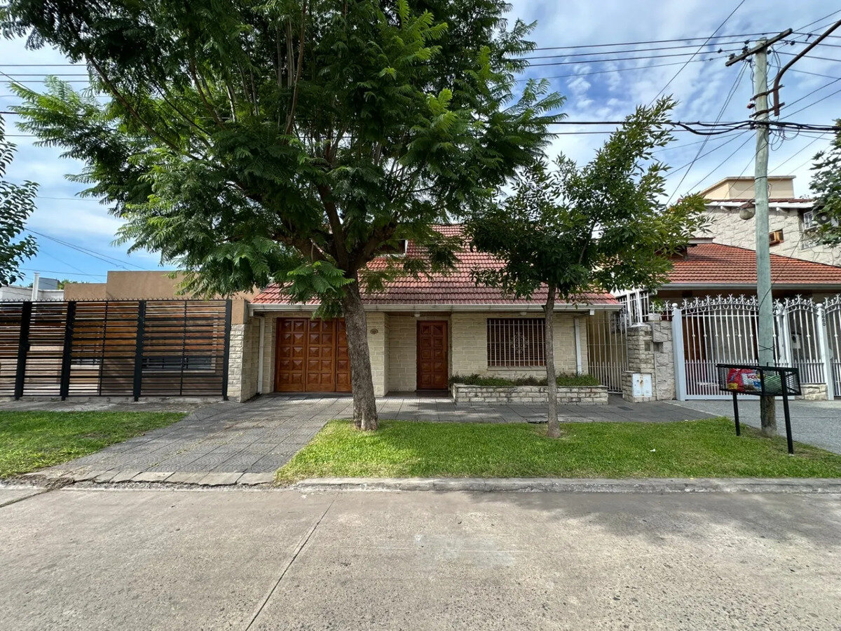 CHALET DE CATEGORIA + DEPARTAMENTO - 1