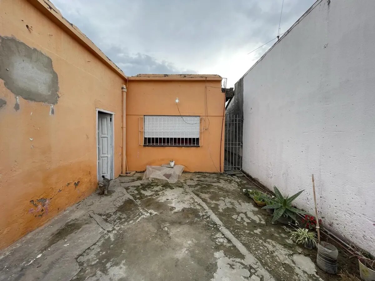 CASA CON COCHERA - 3