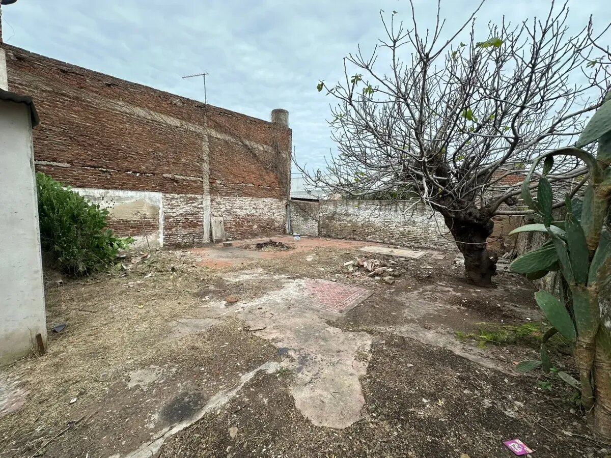 CASA A REMODELAR - 22