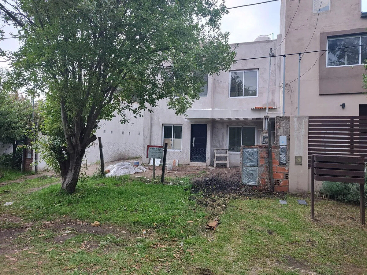 DEPARTAMENTO PLANTA ALTA - SANTA CLARA DEL MAR - 2