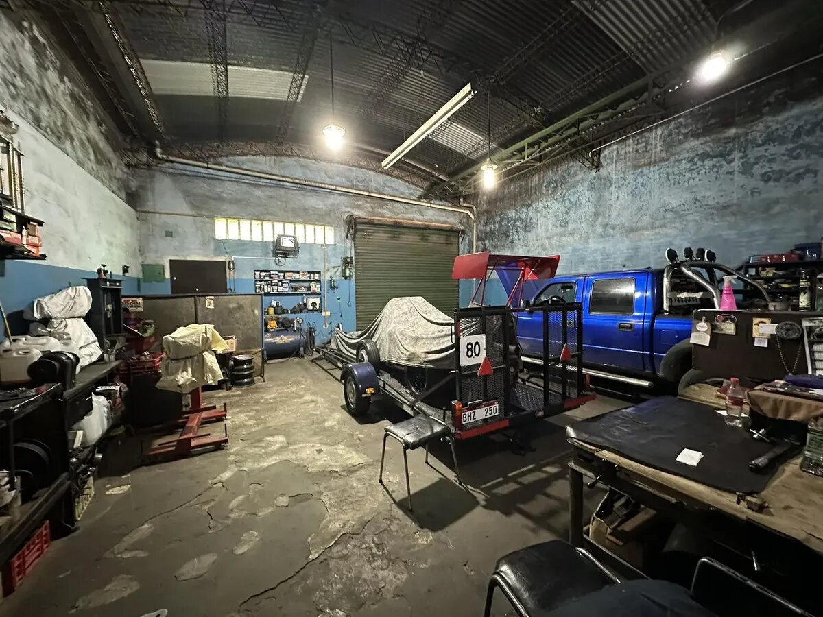 CASA, DEPARTAMENTO Y GALPÓN COMERCIAL — foto 3
