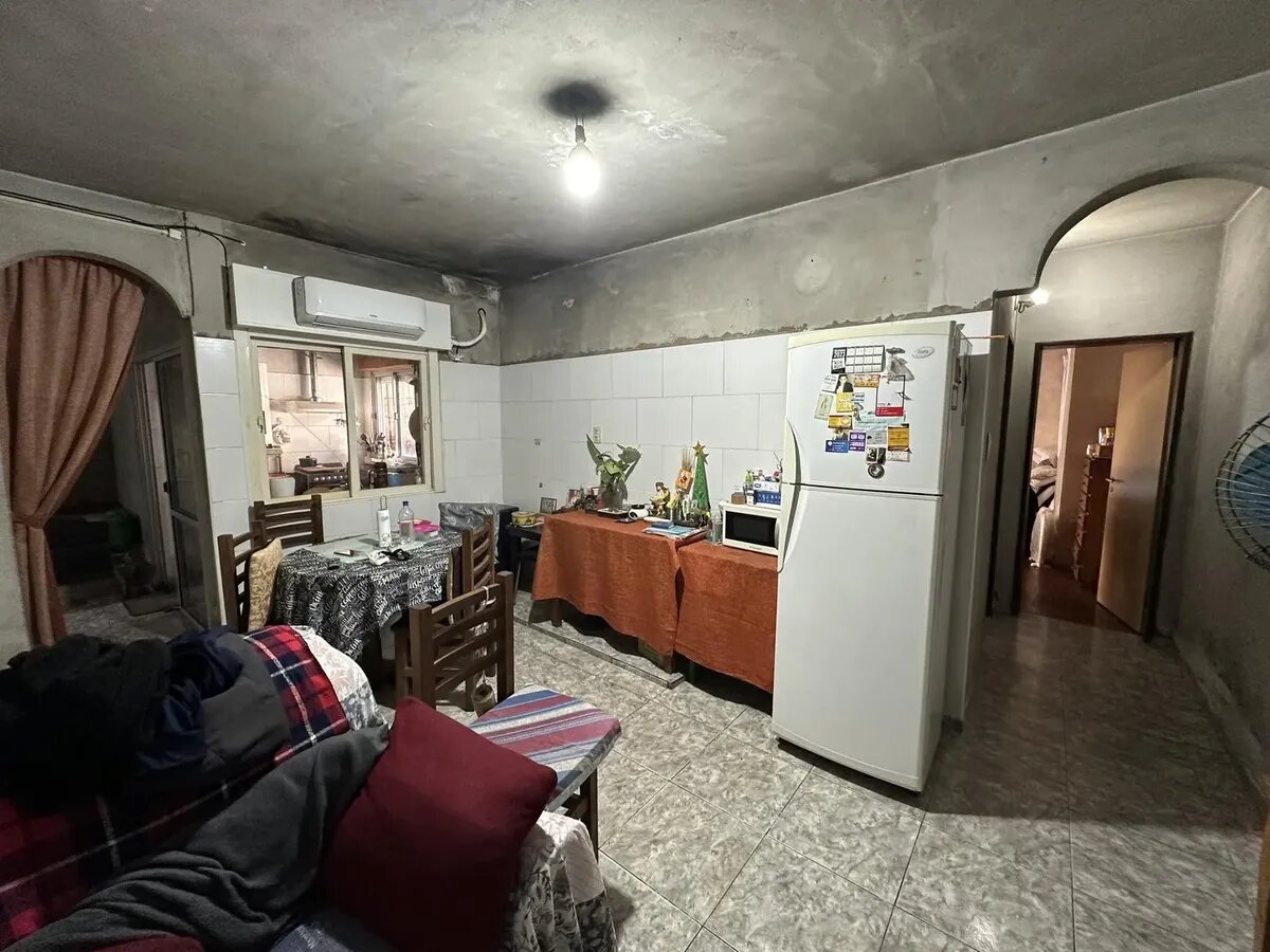 CASA, DEPARTAMENTO Y GALPÓN COMERCIAL — foto 10