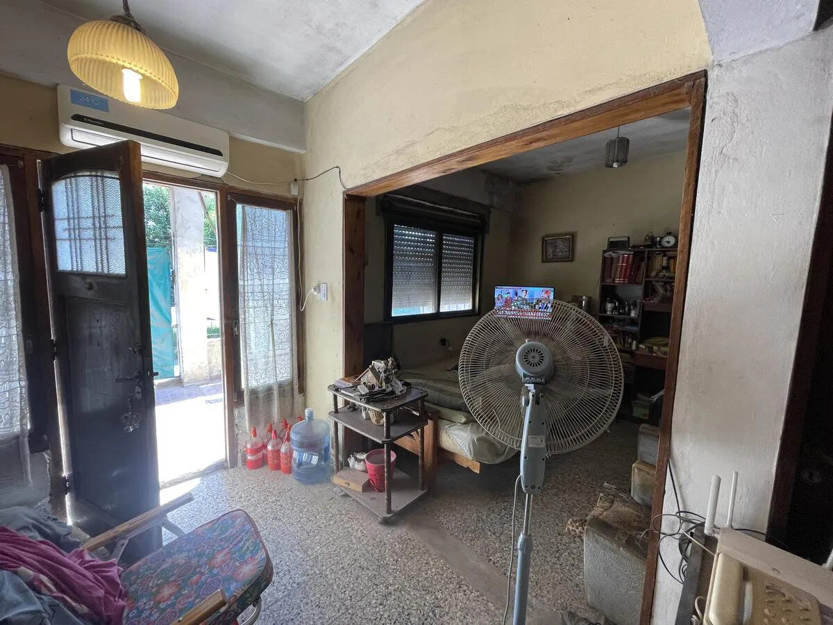 CASA A REMODELAR - BERAZATEGUI - 4