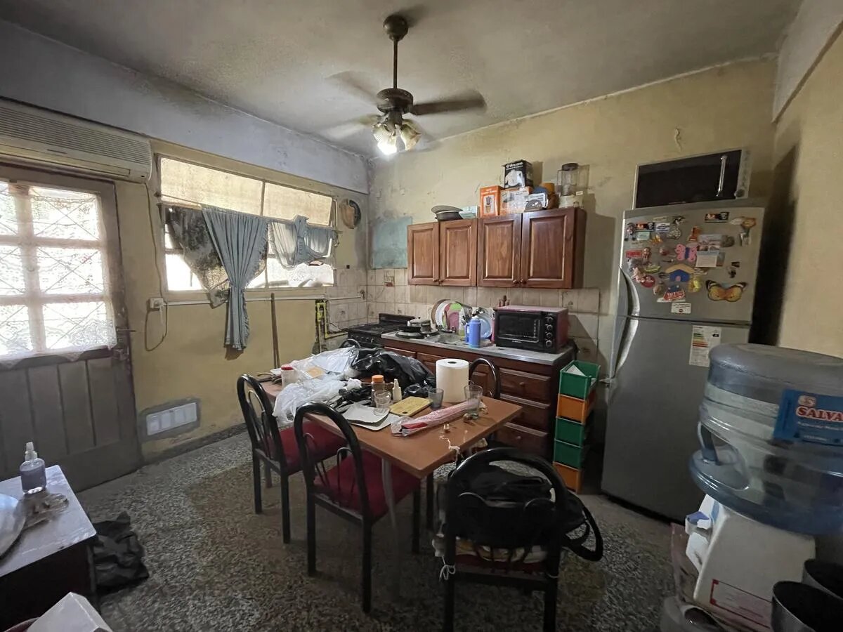 CASA A REMODELAR - BERAZATEGUI - 10