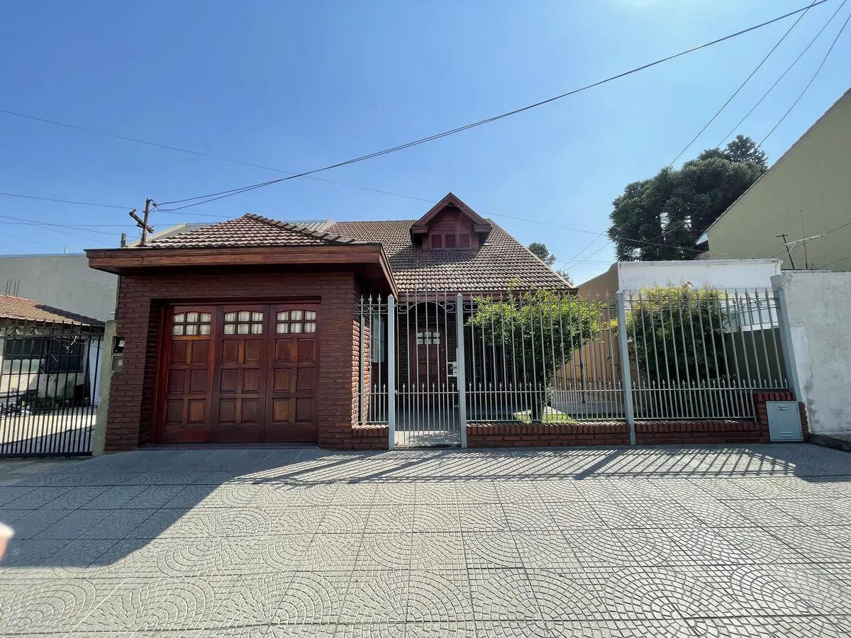 CHALET DE CATEGORIA ¡APTO CRÉDITO! - 1