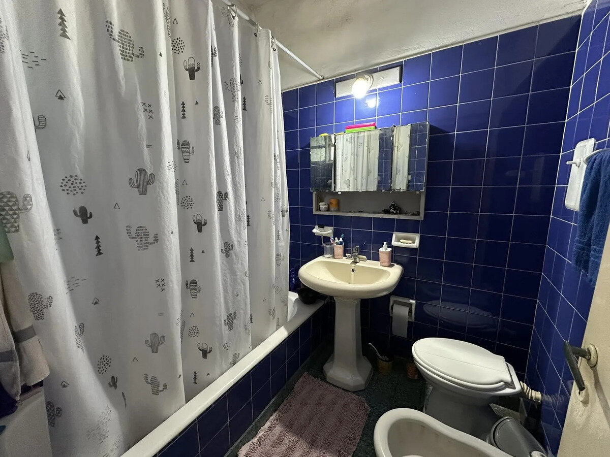 CASA CON DEPARTAMENTO - 10