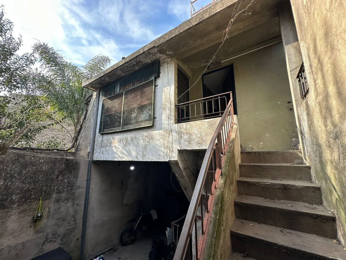 2 CASAS Y GALPÓN - 5