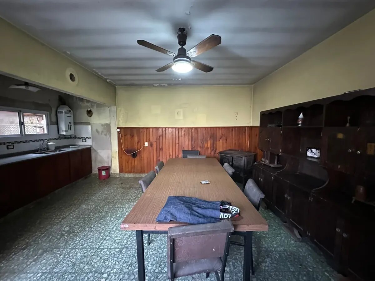 2 CASAS Y GALPÓN - 7