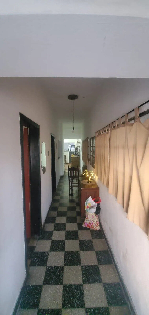 2 CASAS Y GALPÓN - 28