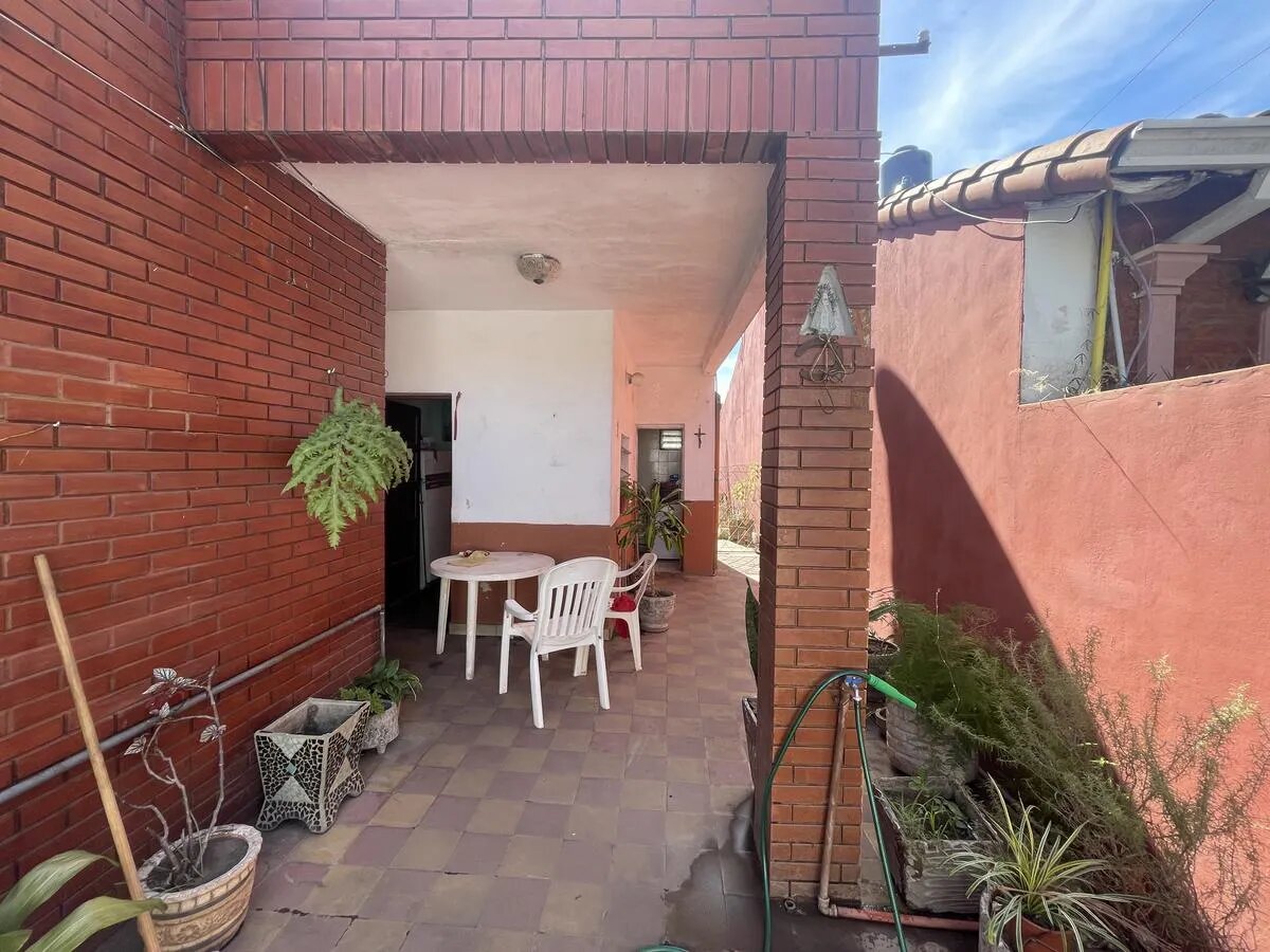 CASA A REMODELAR - 2
