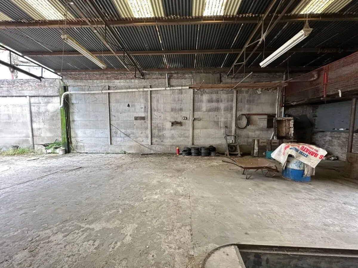 TERRENO DE 464.97M2 - 8