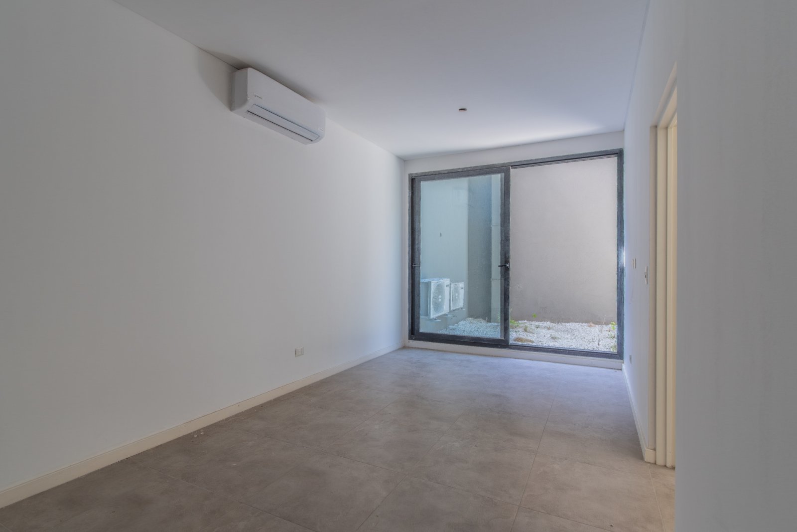 Venta. Departamento 2 amb. A estrenar. Patio. Ideal Airbnb/renta. Palermo - 3
