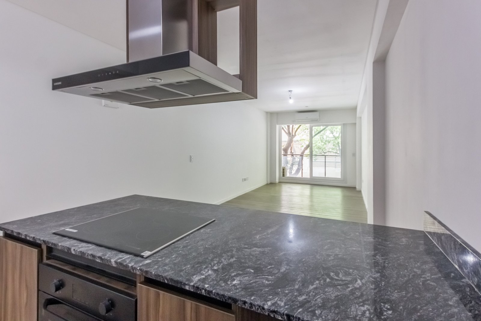 Venta Departamento 2 ambientes a estrenar al frente c/ balcón y patio. Palermo. - 11