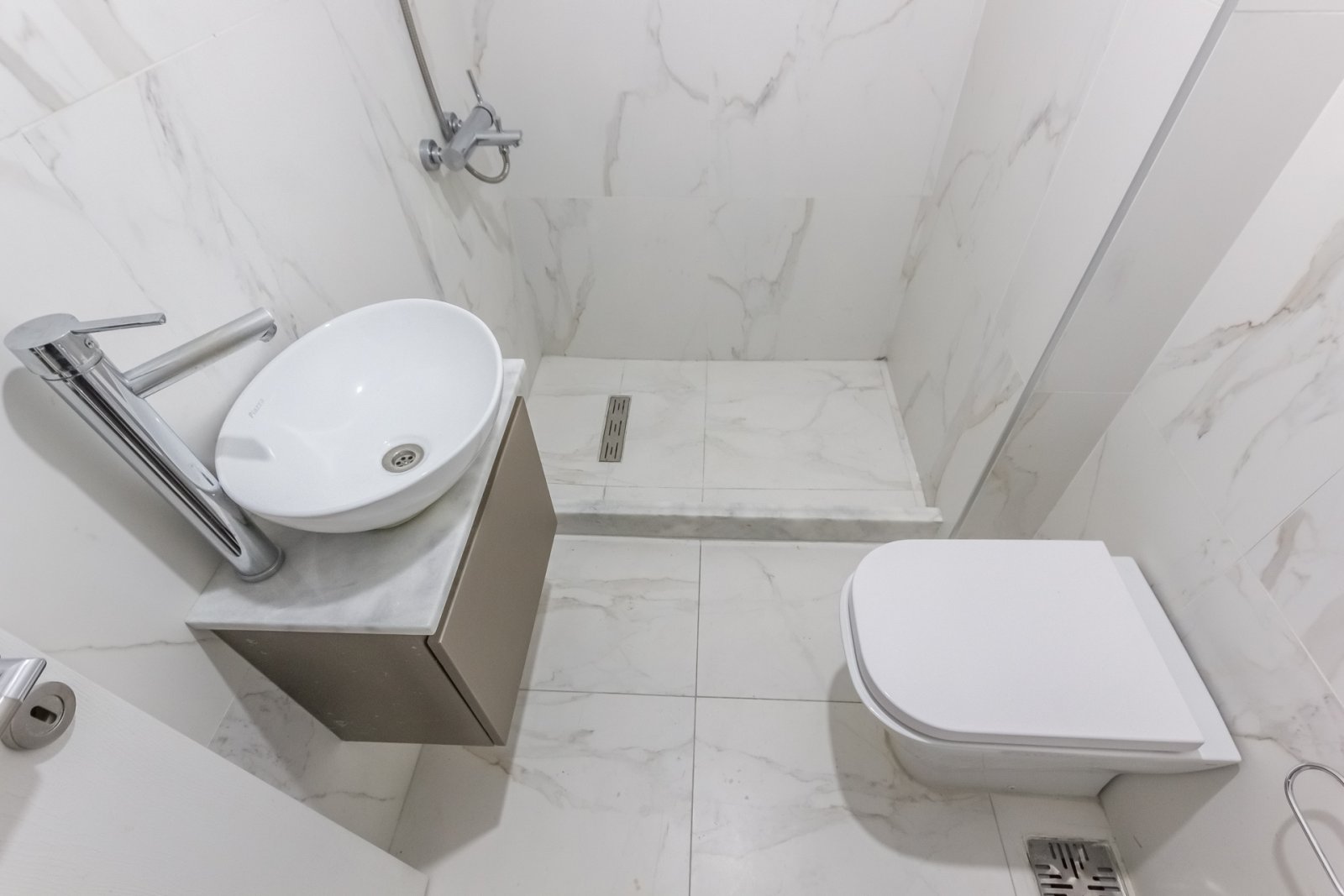 Venta Departamento 2 ambientes a estrenar al frente c/ balcón y patio. Palermo. - 22