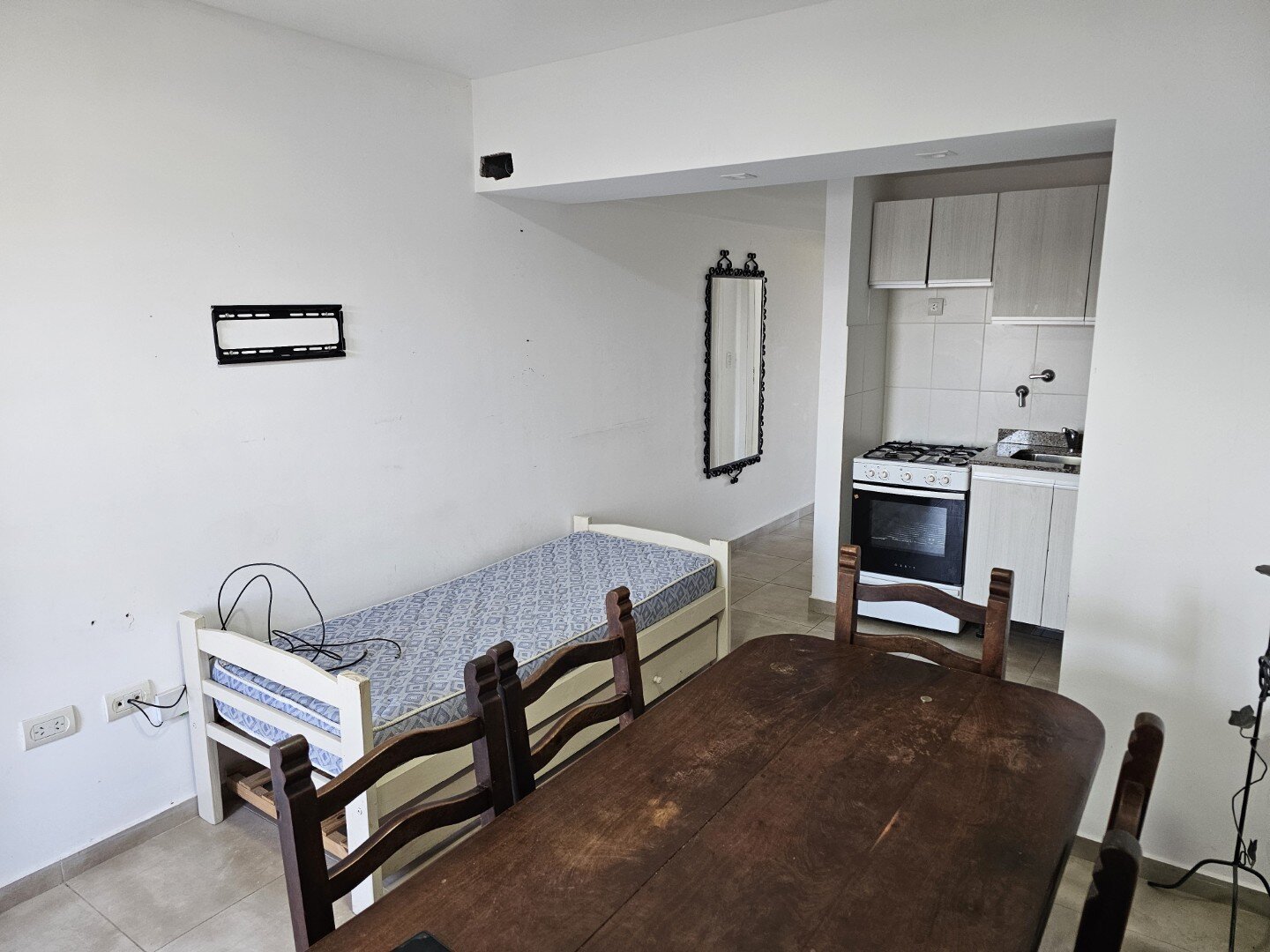 Edificio Meraki 2 - Depto de 1 dormitorio y 1 baño con balcón al frente y cochera. Piso 3-13 - 18