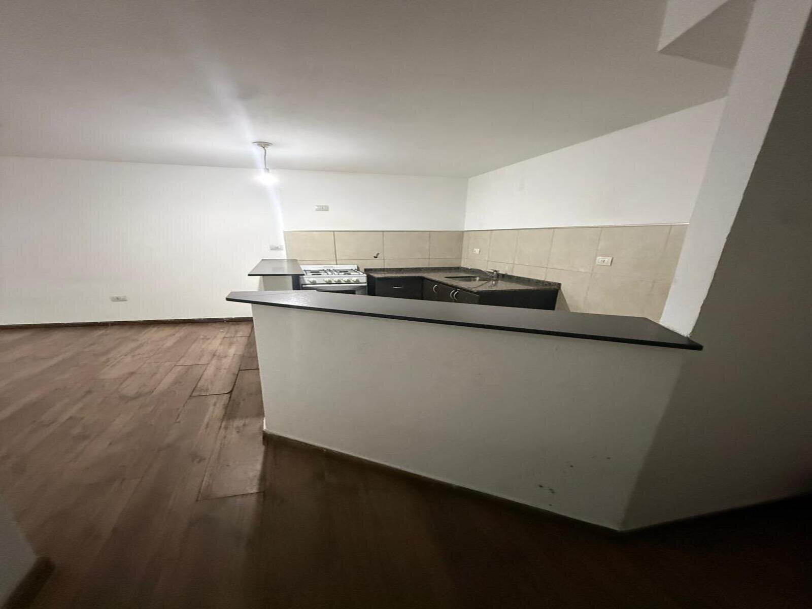 Vendo Departamento en B° Gral Paz - Imagen 5