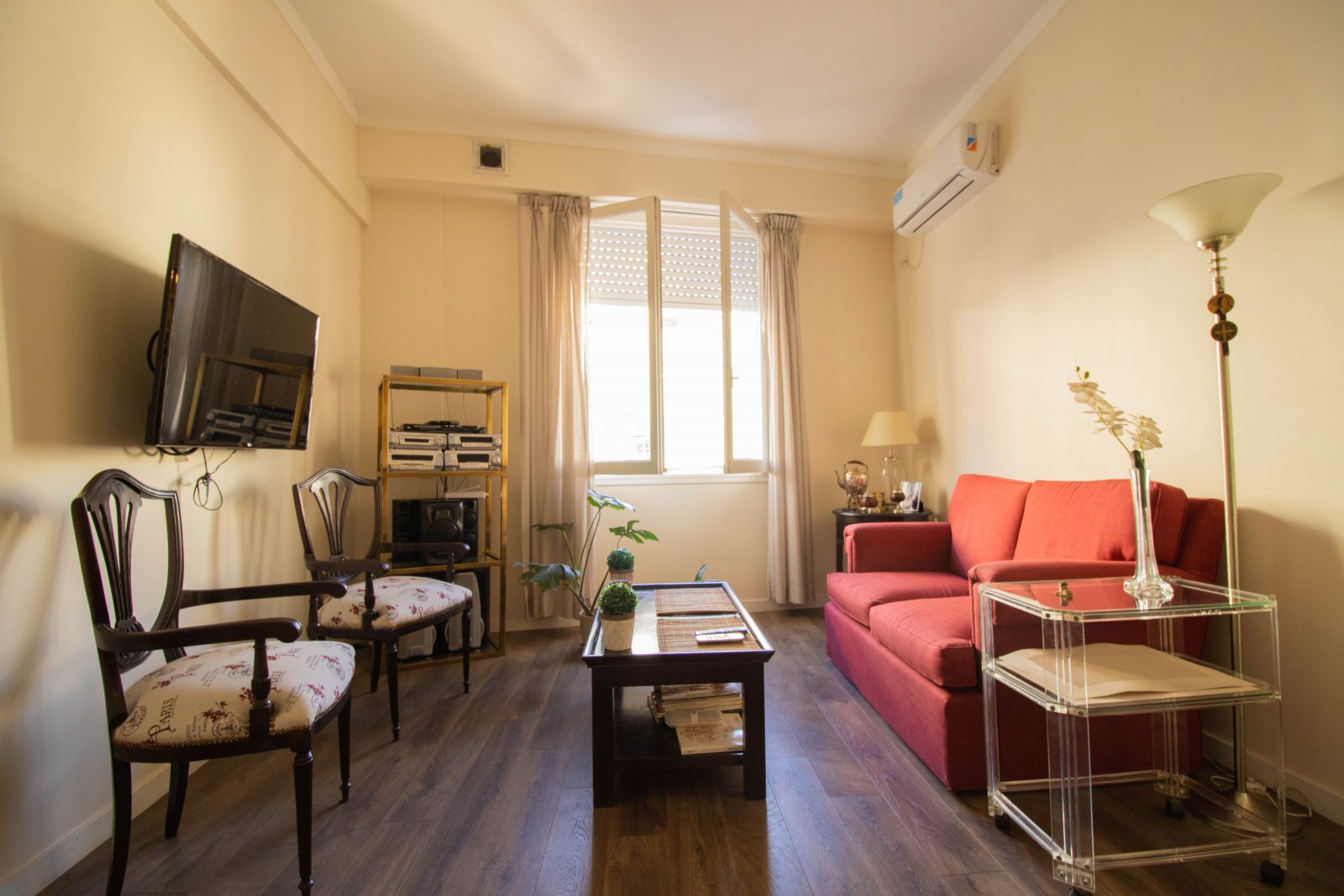 Semipiso 3 ambientes en Recoleta - Bajó de precio - Reciclado - Frente - Apto profesional - 2