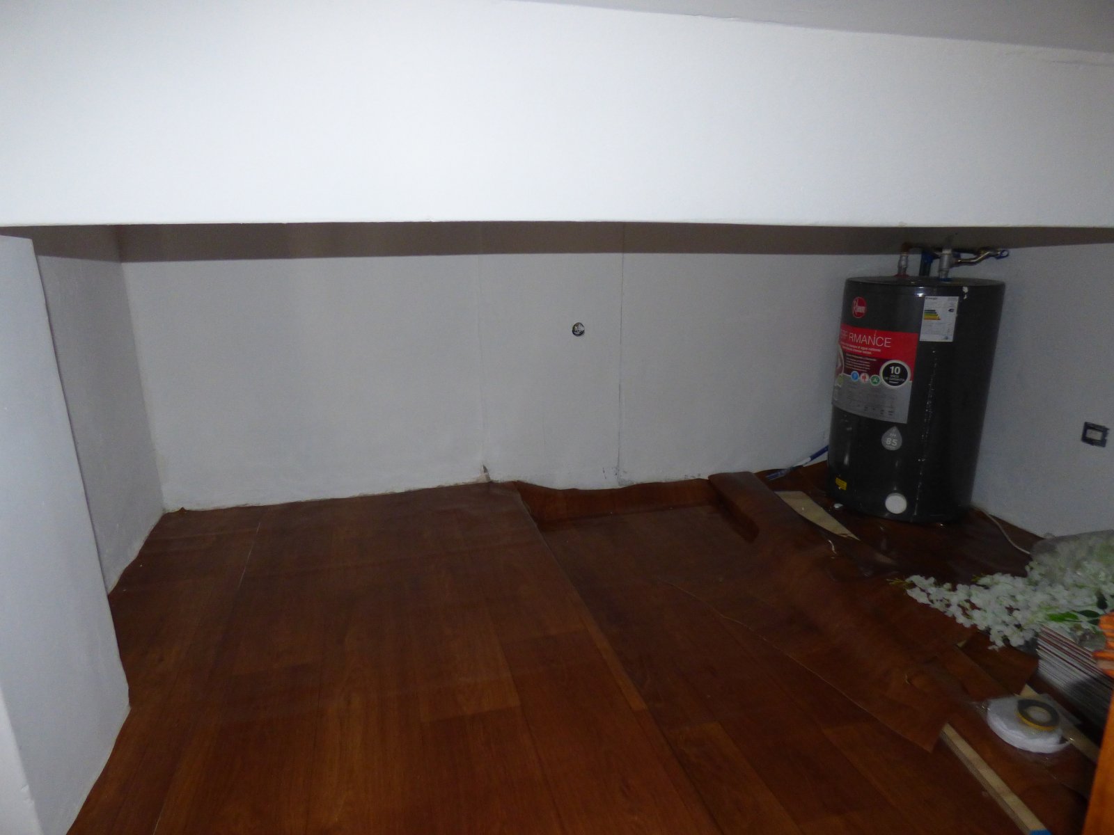 Loft tipo casa Totalmente reciclado - 30m² -- Shopping Aldrey - Sin expensas - 9