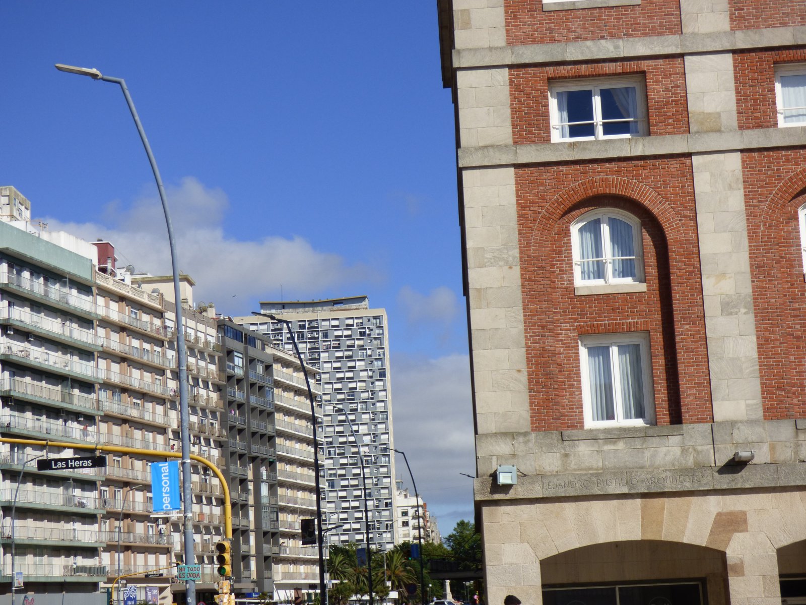Loft tipo casa Totalmente reciclado - 30m² -- Shopping Aldrey - Sin expensas - 20