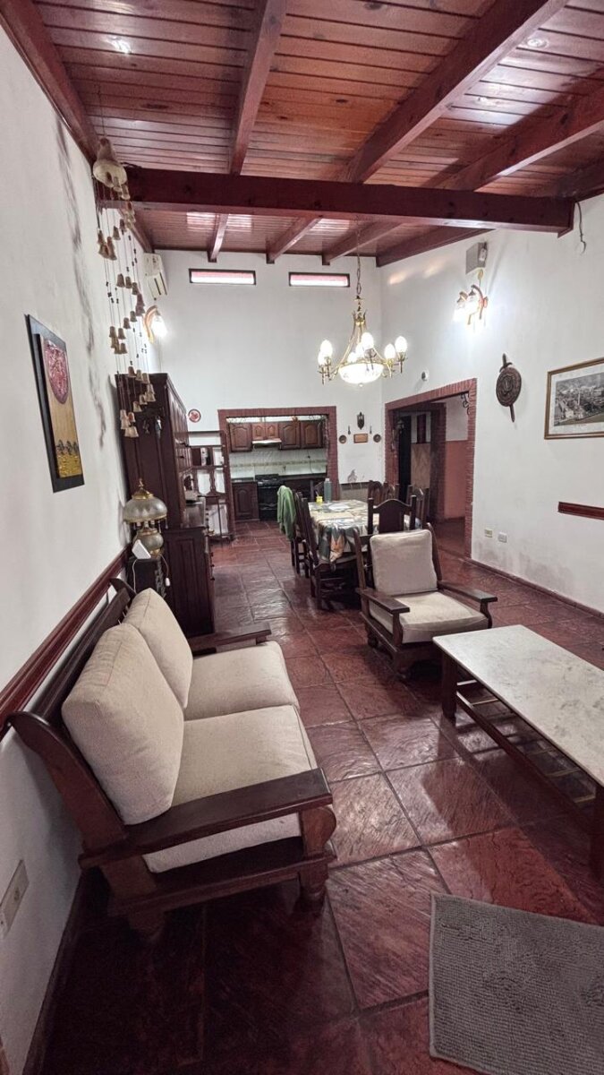 Casa en Venta 3 Dormitorios Granadero Baigorria - 2