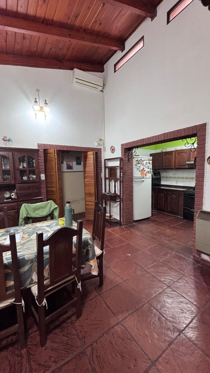 Casa en Venta 3 Dormitorios Granadero Baigorria - 24