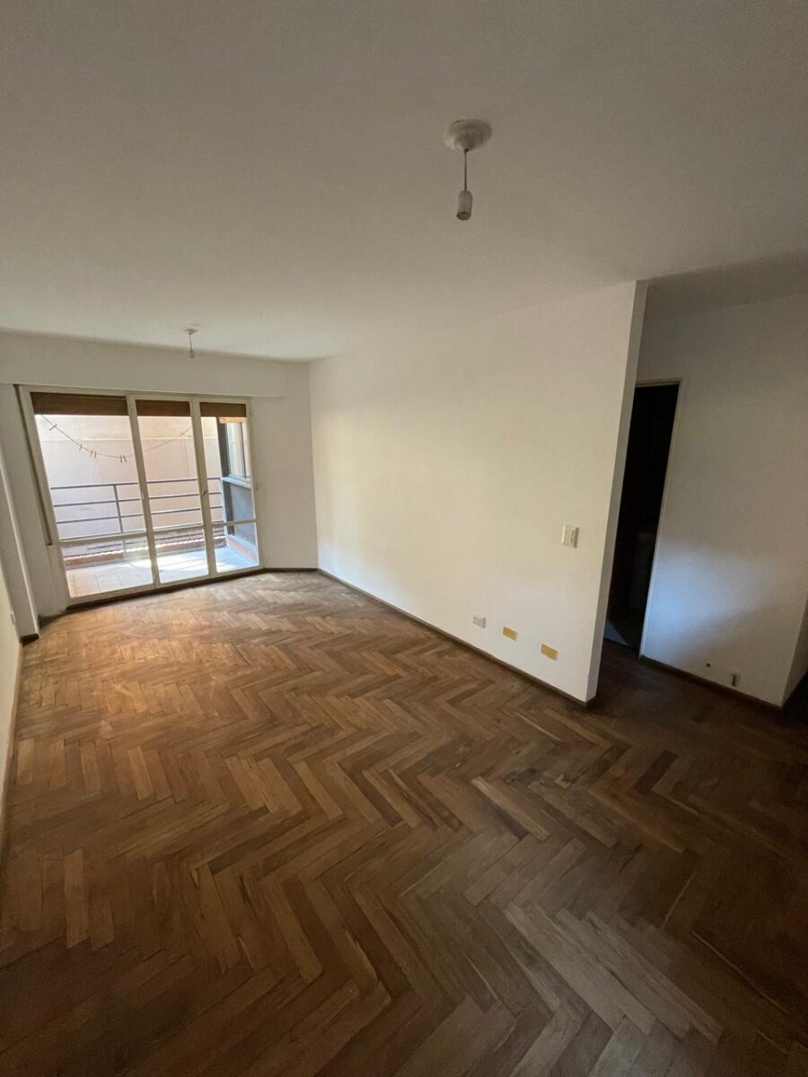 ¡ALQUILER EN NUEVA CÓRDOBA! • 1 DORMITORIO CON BALCÓN - Imagen 2