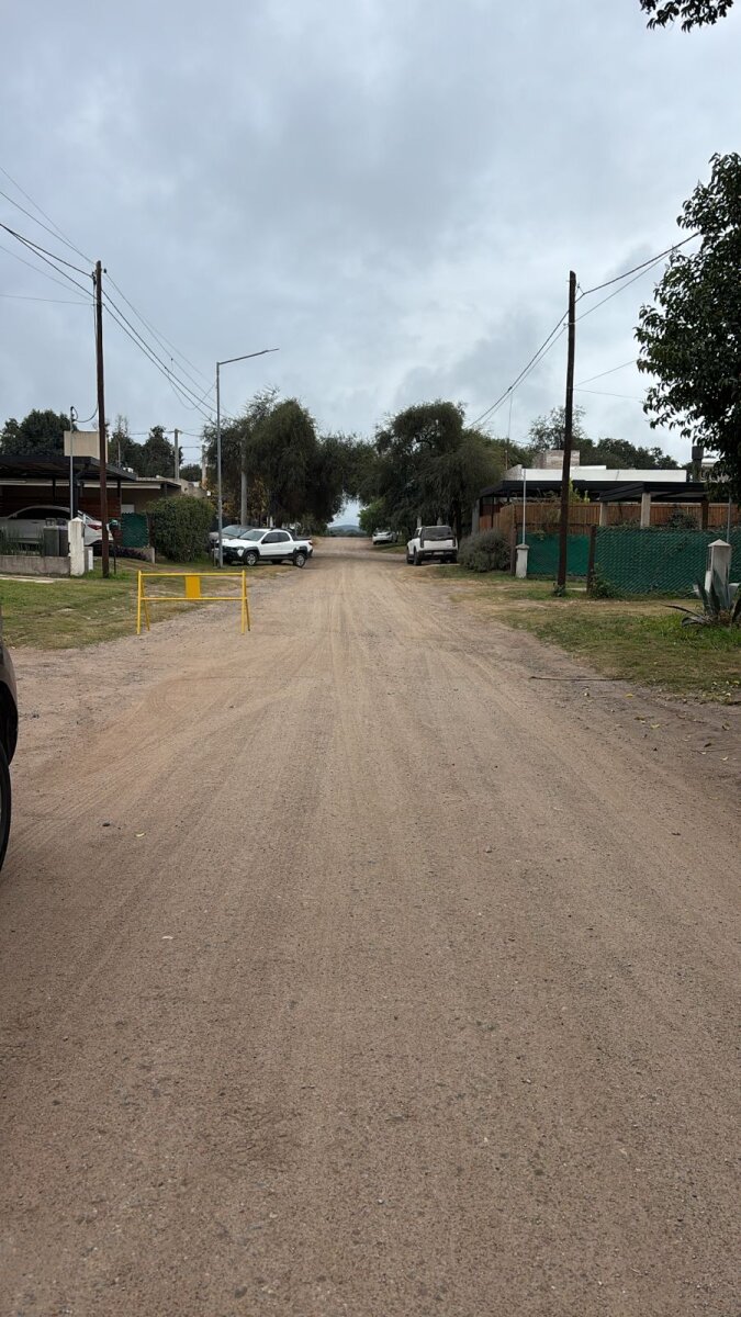 VENTA 2 LOTES  JUNTOS EN BARRIO VILLA CATALINA/RUTA53  CON ESCRITURA - Imagen 9