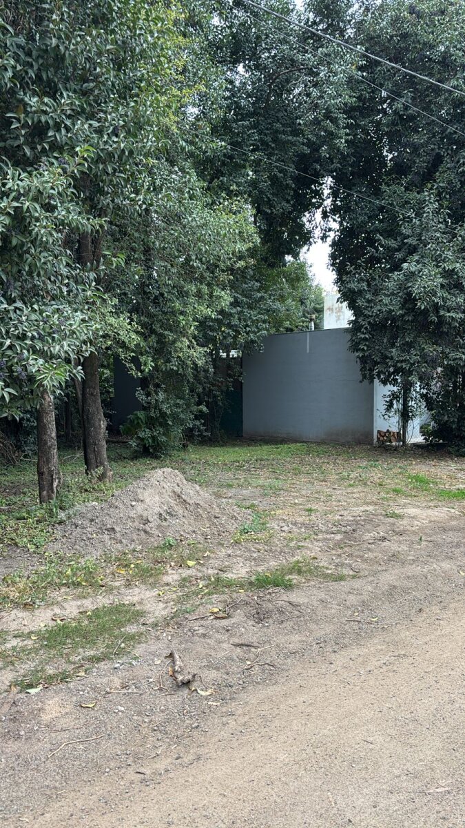 VENTA 2 LOTES  JUNTOS EN BARRIO VILLA CATALINA/RUTA53  CON ESCRITURA - Imagen 4