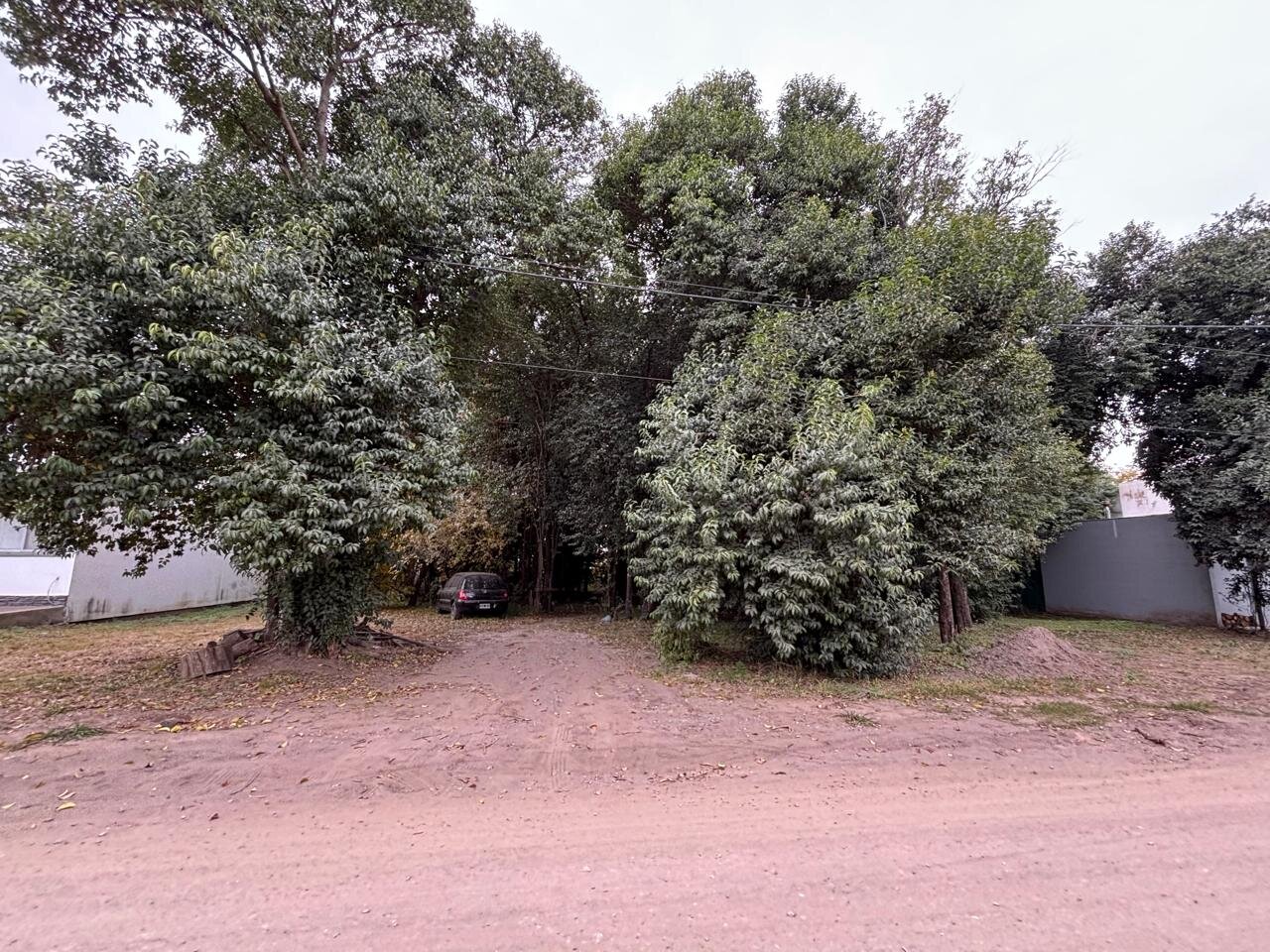 VENTA 2 LOTES  JUNTOS EN BARRIO VILLA CATALINA/RUTA53  CON ESCRITURA - Imagen 7