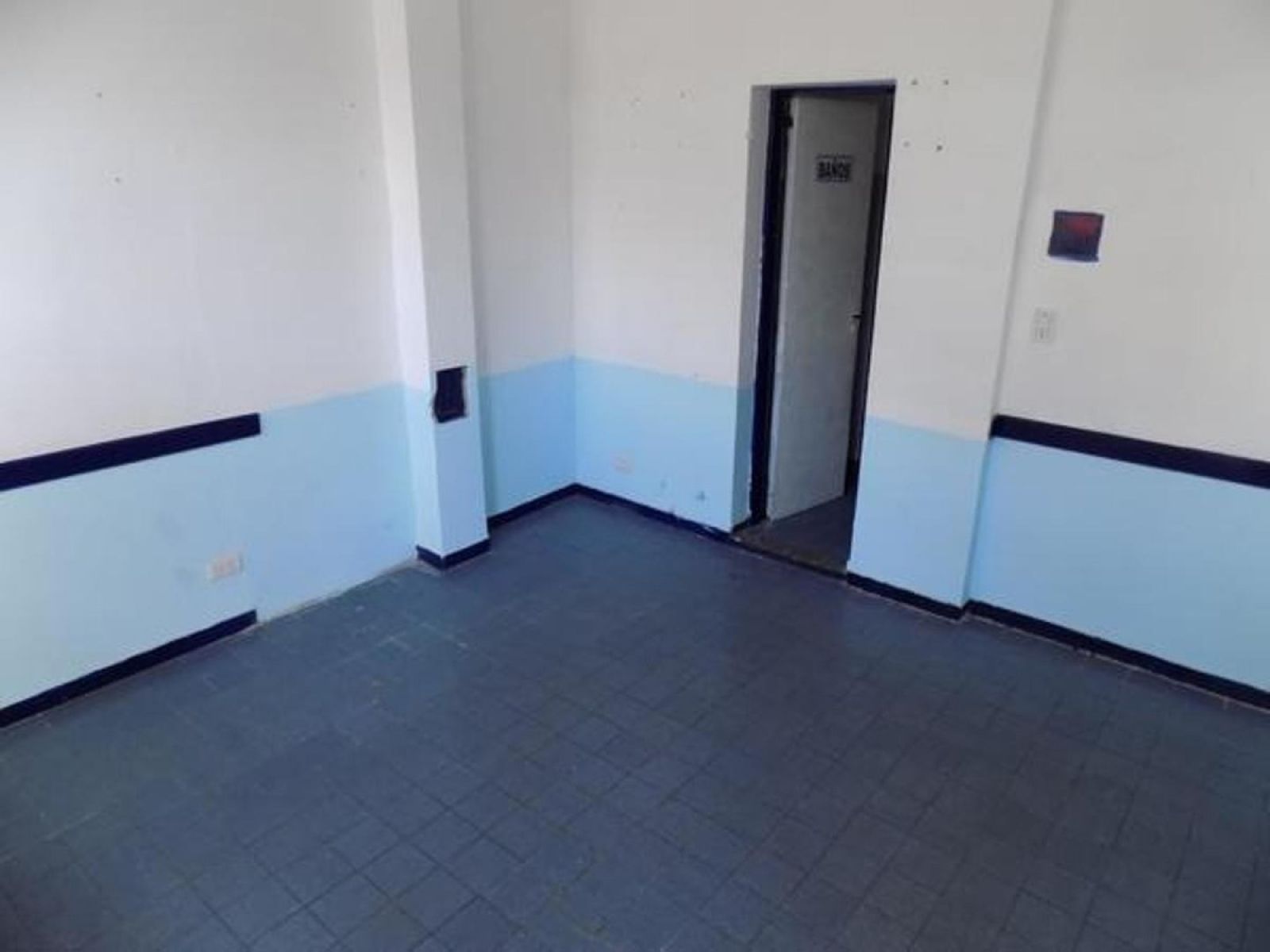 Pompeya Local Venta Gual 2404- DLS 35.000 - 4