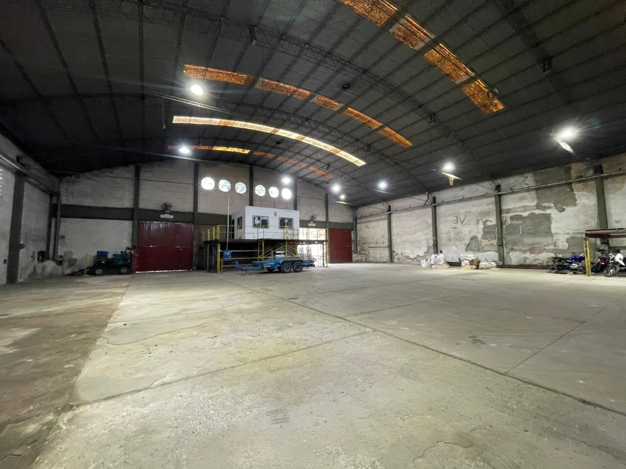 Junín 1035 - Galpón 1.100 m2 - 3