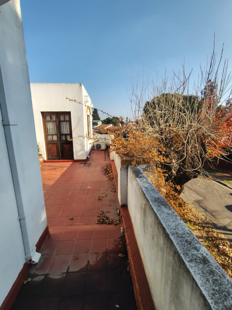 HERMOSA CASA 5AMB EN VENTA EN PADUA - 35