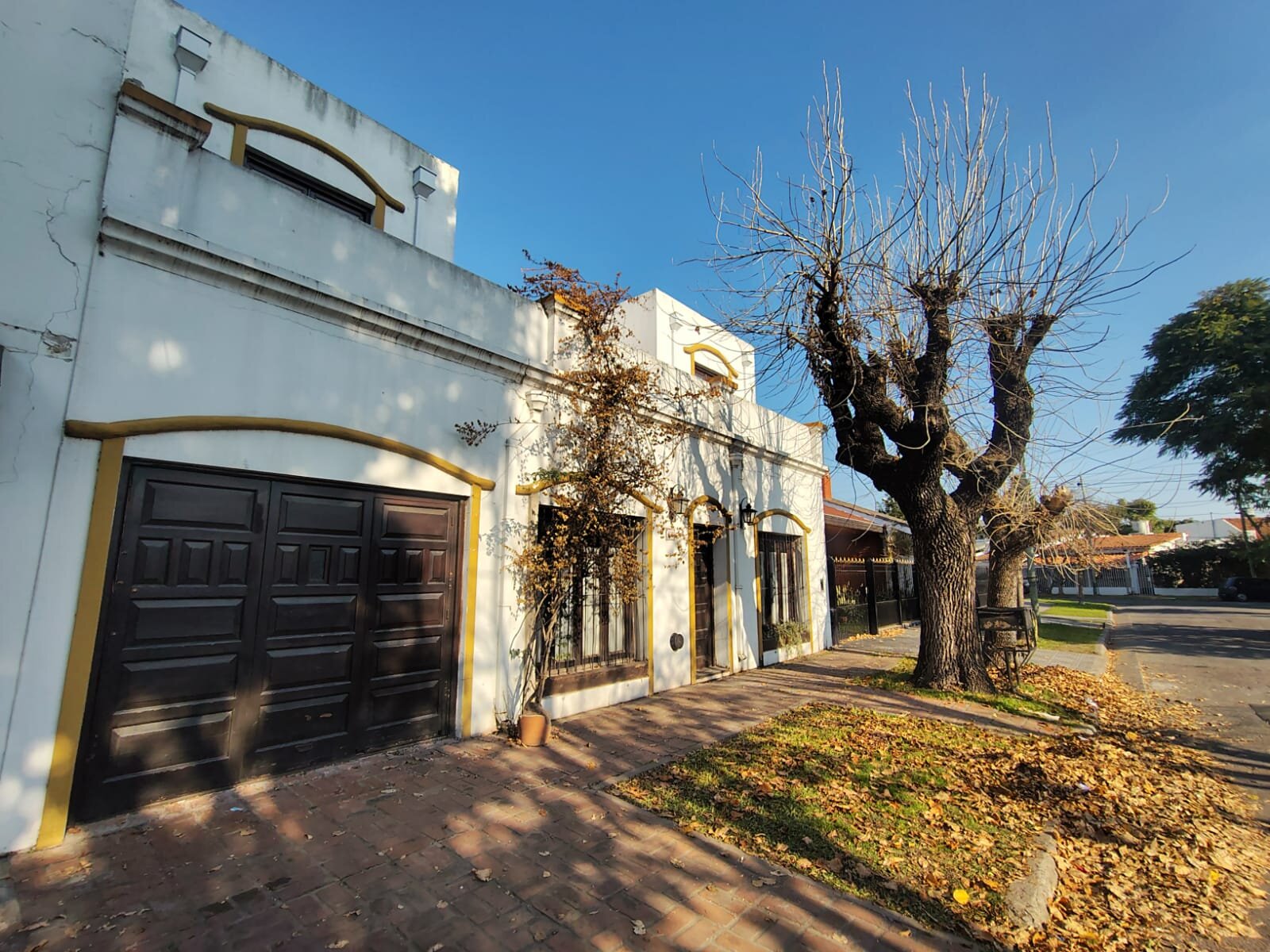 HERMOSA CASA 5AMB EN VENTA EN PADUA - 2