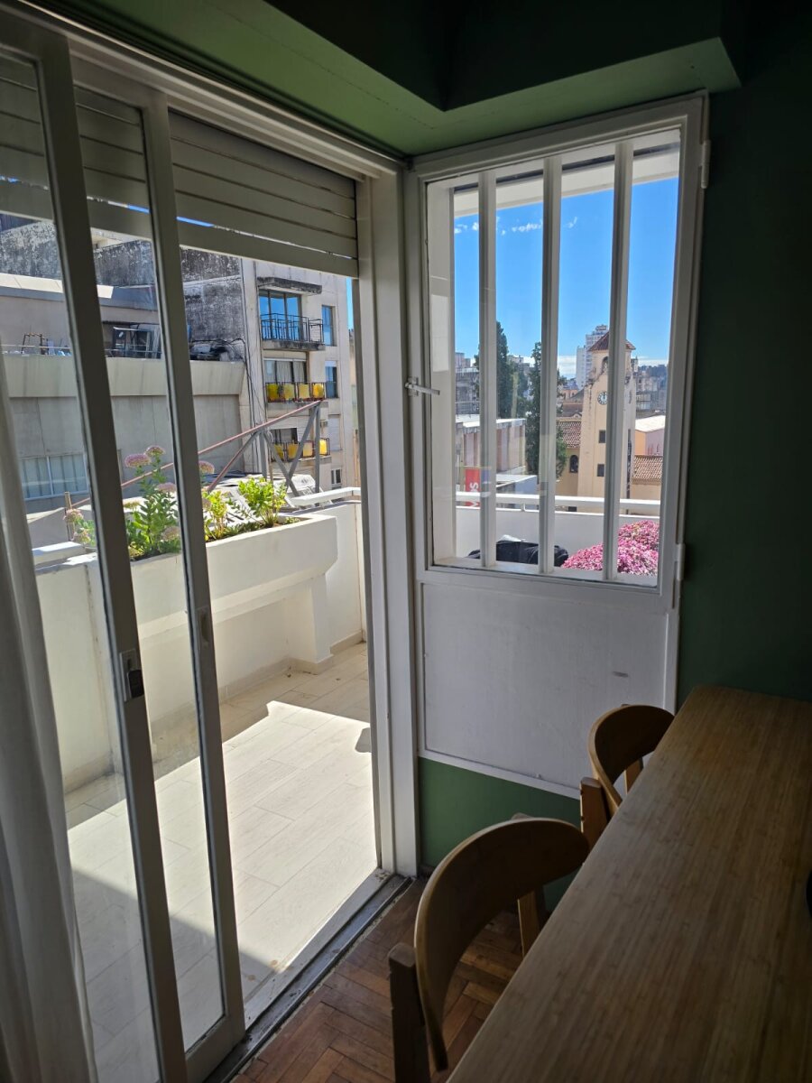 Departamento reciclado a nuevo frente Patio Olmos | 2 dormitorios | 70 m² - 10