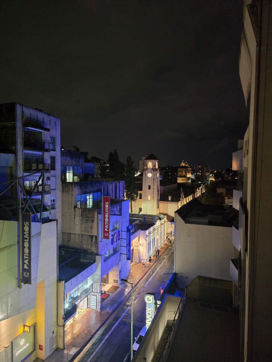 Departamento reciclado a nuevo frente Patio Olmos | 2 dormitorios | 70 m² - 11