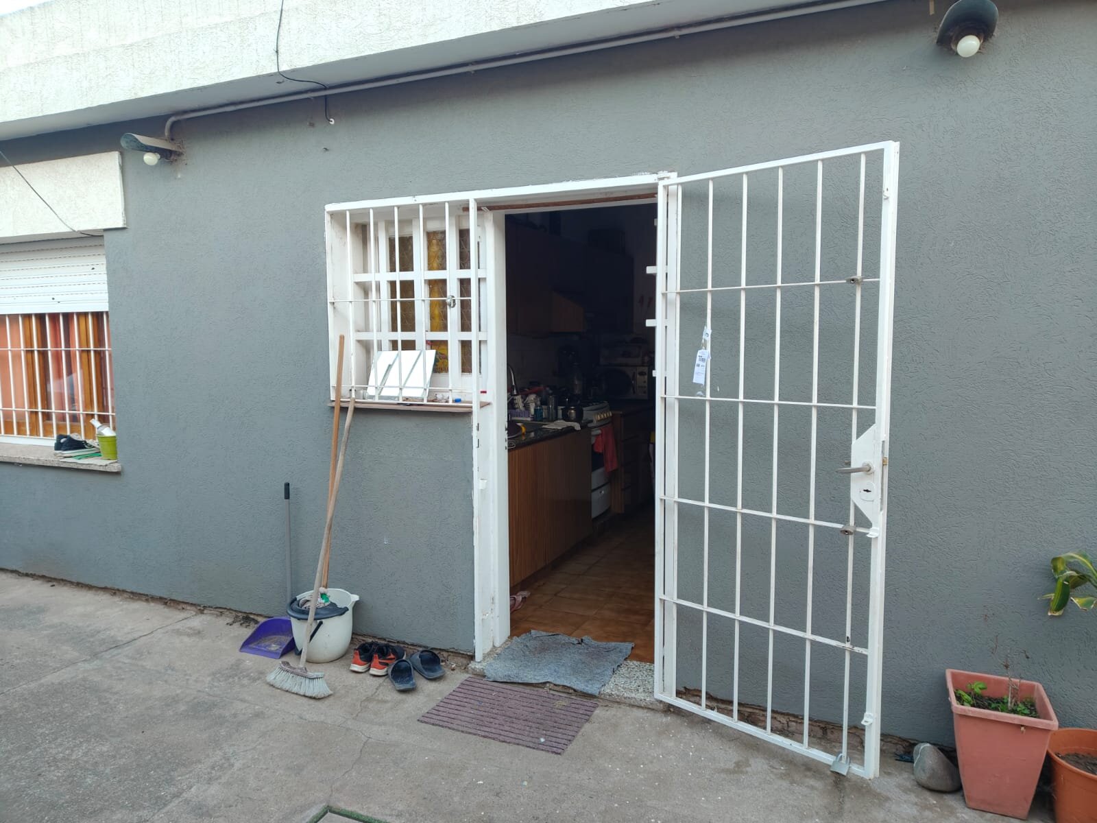 Casa de 3 dorm. barrio Acosta Oportunidad - Imagen 7
