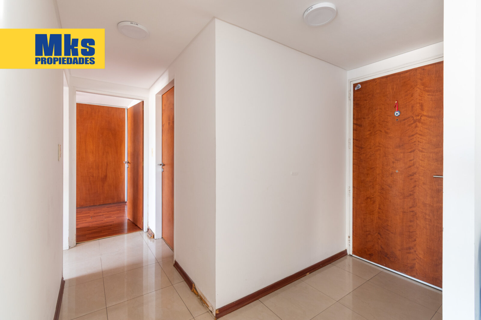 Olavarria y Montes de Oca. Departamento Moderno en venta 3 ambientes con Balcón - 23