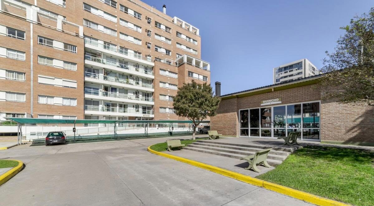 Alquilo depto 1 dormitorio AMOBLADO c/ cochera - Imagen 4