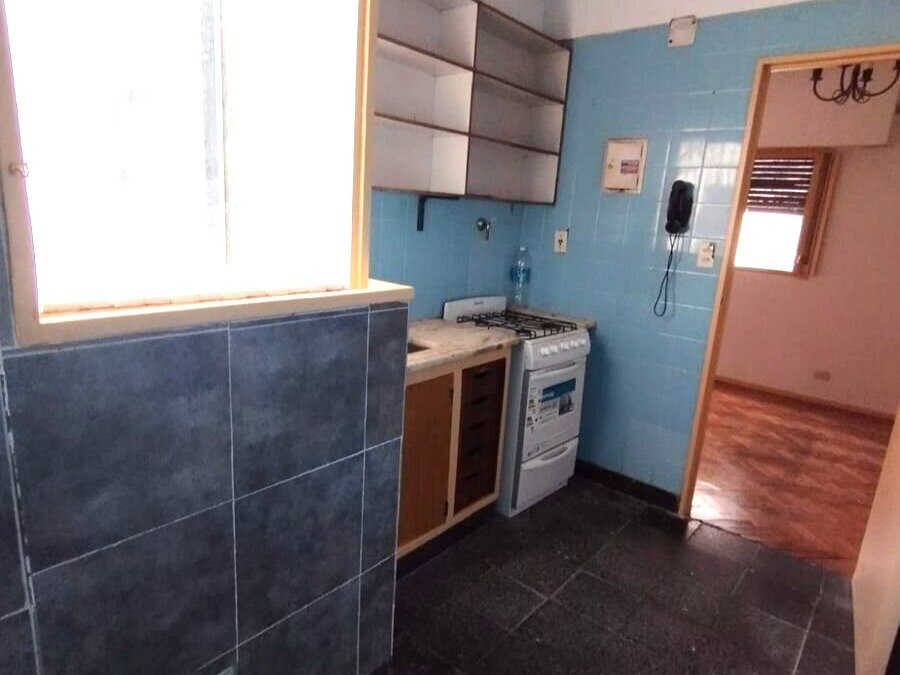 Av. Cabildo 1100, Piso 10 - 6