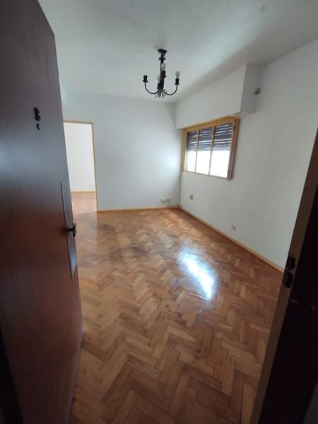 Av. Cabildo 1100, Piso 10 - 3
