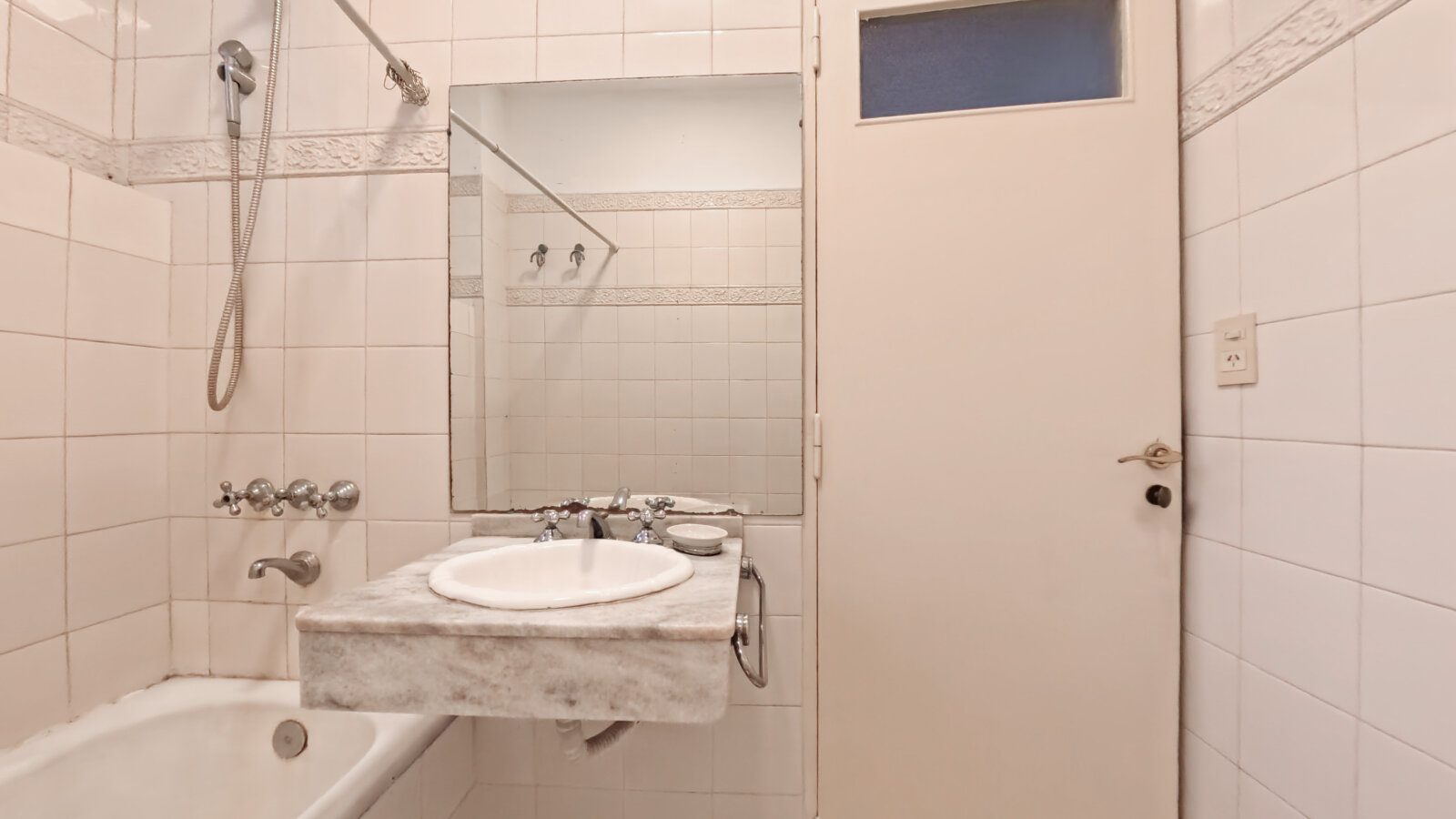 Recoleta 3 ambientes + Escritorio Baño y Toilette - 25